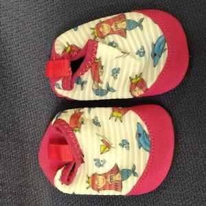 Jiasuqi Kids Boys and Girls Swim Water Shoes Toddler Quick Dry Aqua Socks 17/18